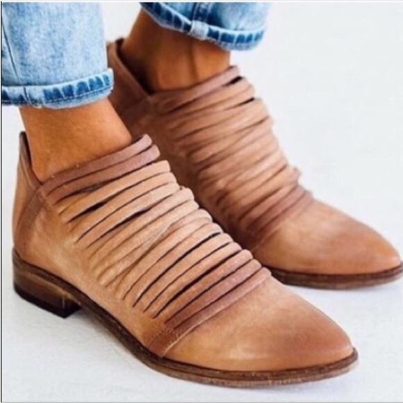 FP FREE PEOPLE Brown Tan Lost Valley Ankle Strap Booties Boots Shoes Zip 38 7.5 - Picture 11 of 12